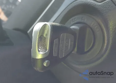 2010 Hyundai Veracruz Limited z USA, uszkodzony, nr VIN KM8NU4CC5AU139201